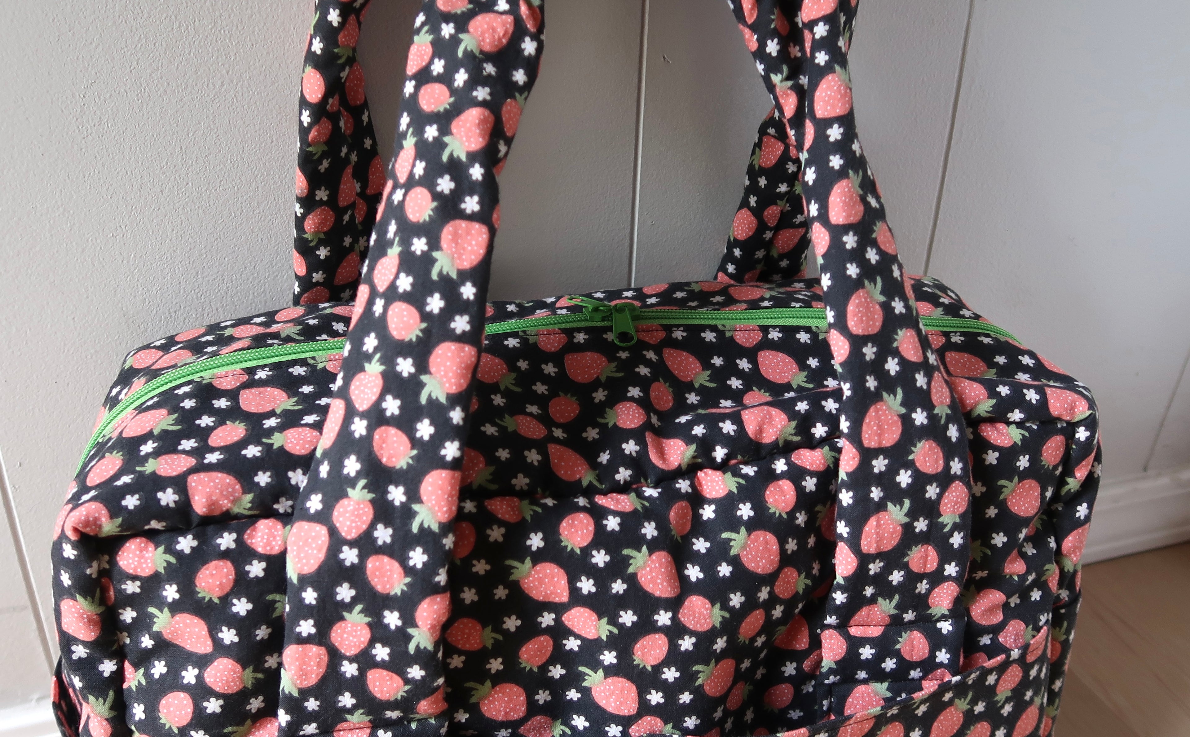 Itty Bitty Kitty Carry On Digital Sewing Pattern